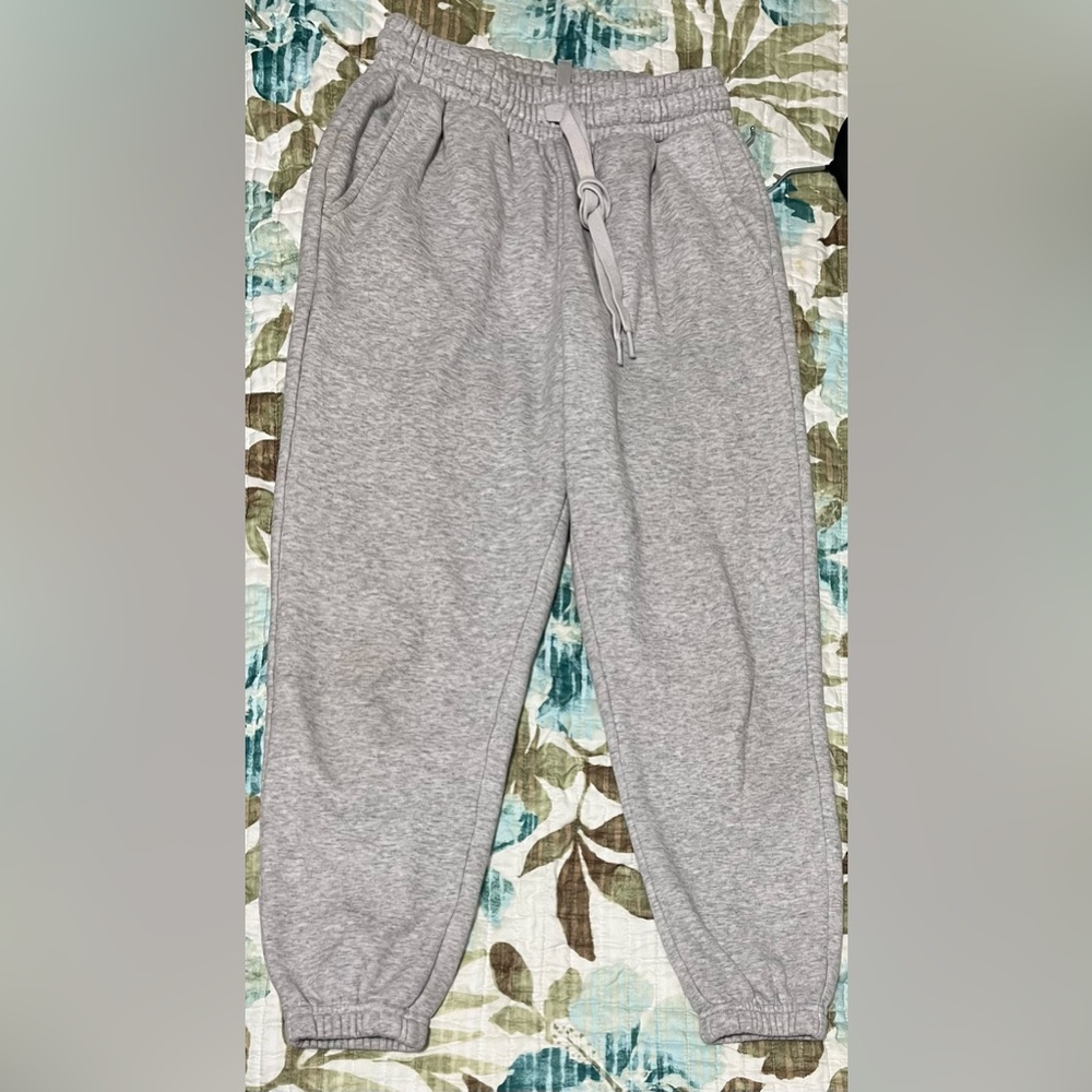 Gray Fabletics joggers size small - Picture 2 of 3